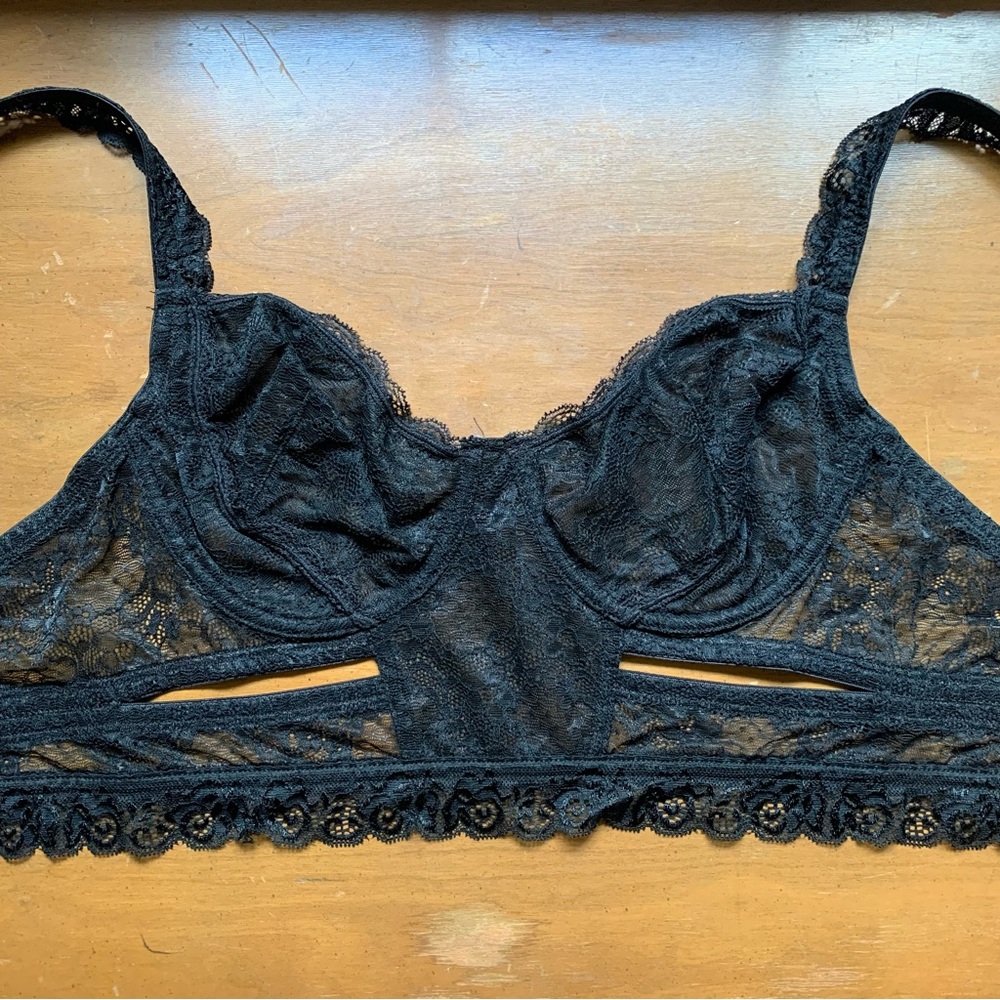 Black Lace Longline Bra